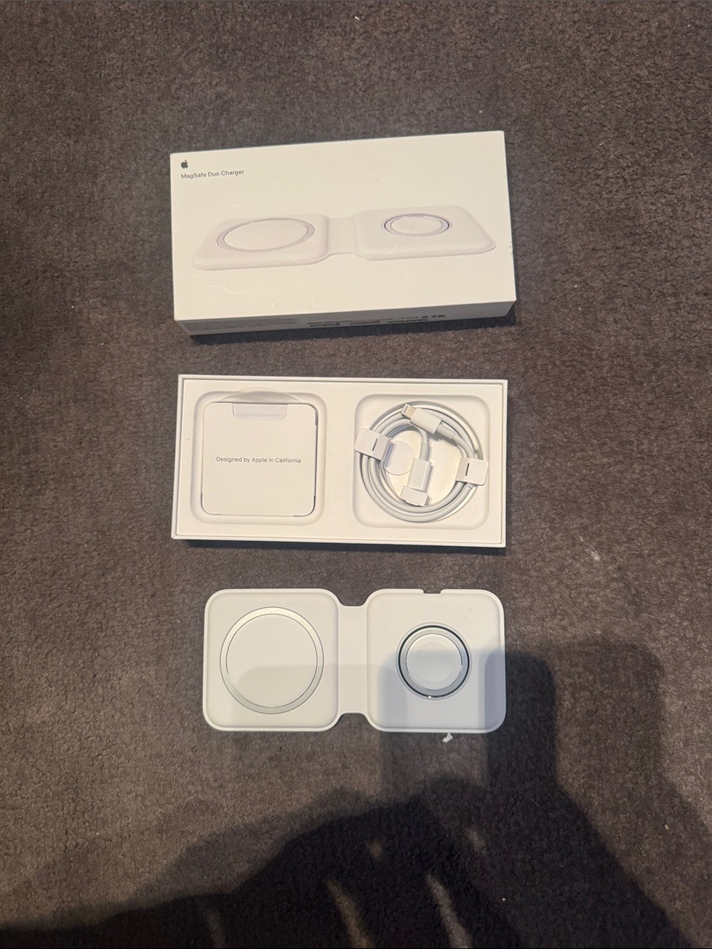 Apple MagSafe Duo Charger - White - Picture 2 of 5